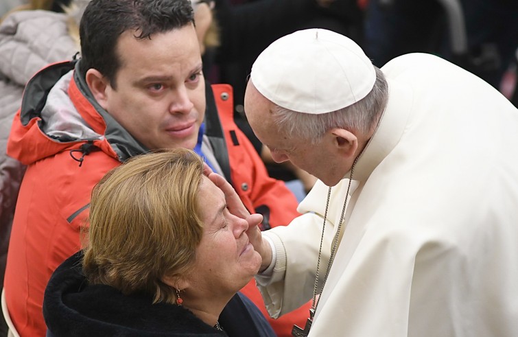 Pope Francis: Gaudete et Exsultate, do not be afraid of next-door  saints. Tribute to the feminine genius