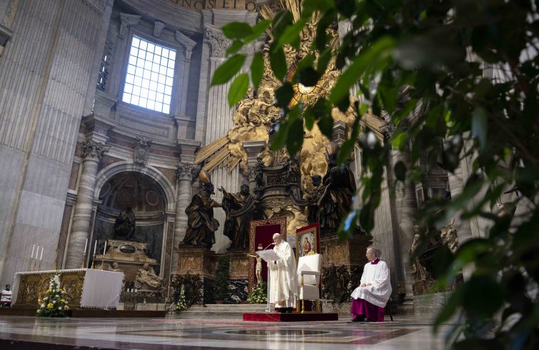 Papa Francesco: Corpus Domini, "con Gesù possiamo ...