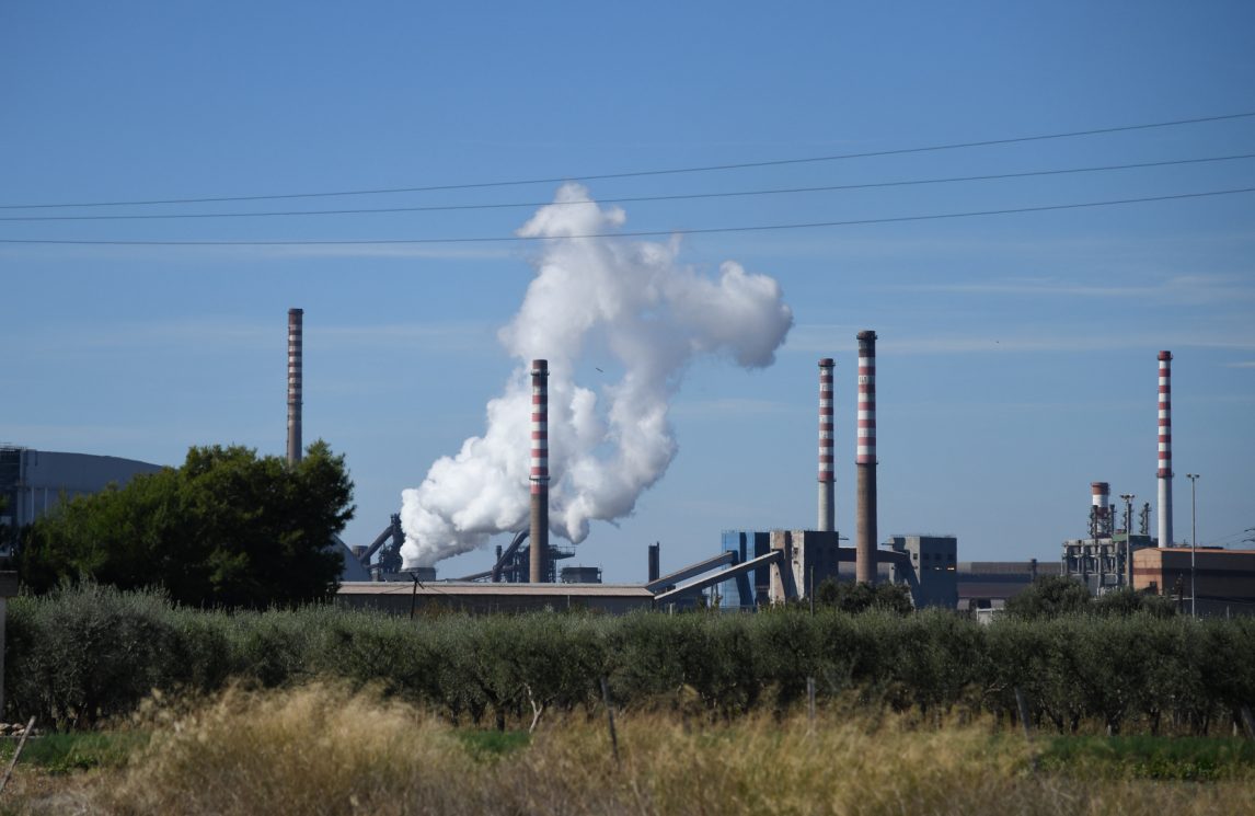 Vescovi Puglia: “Non più rinviabile scelta chiara sul futuro”