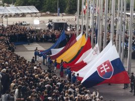 20 anni insieme: Ue celebra l’allargamento a est. E guarda a Balcani e Ucraina