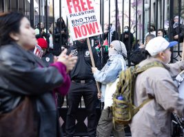 La protesta degli universitari statunitensi: “Stop alla guerra in Medio Oriente”
