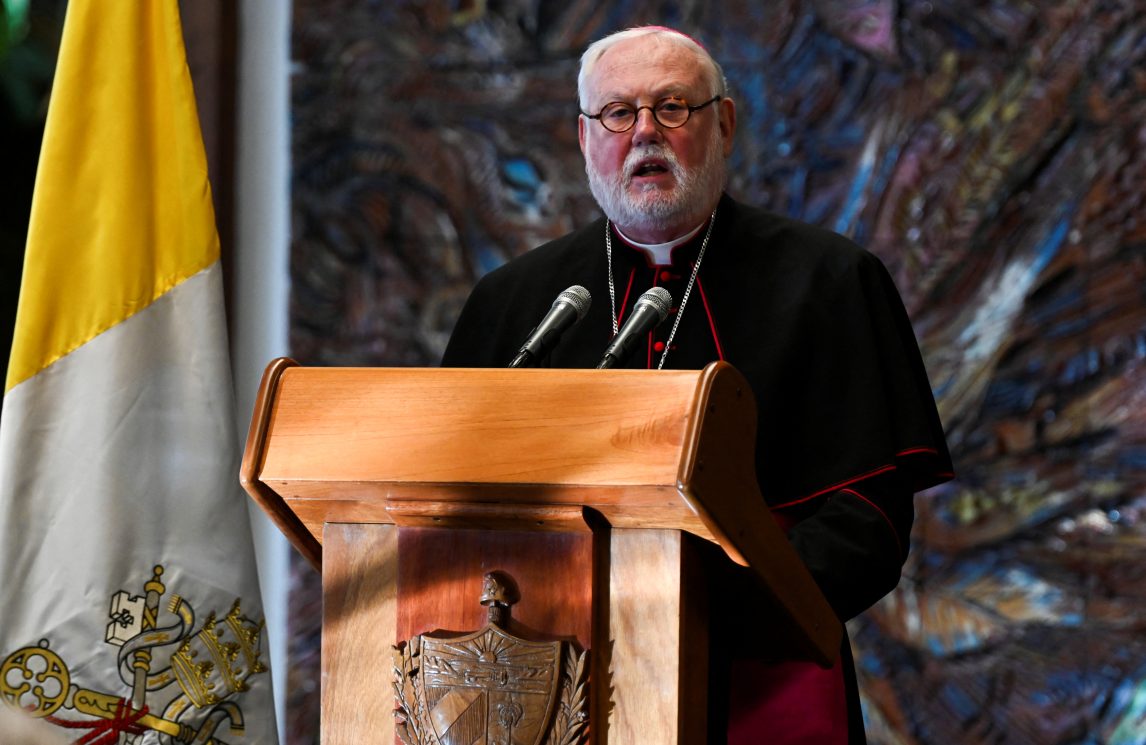 Gallagher: “Serve un cambio di rotta per la pace”