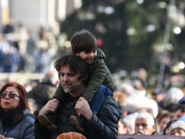 Educazione e società. Affinati: “Impariamo a diventare adulti nel confronto con chi ci ha messo al mondo”