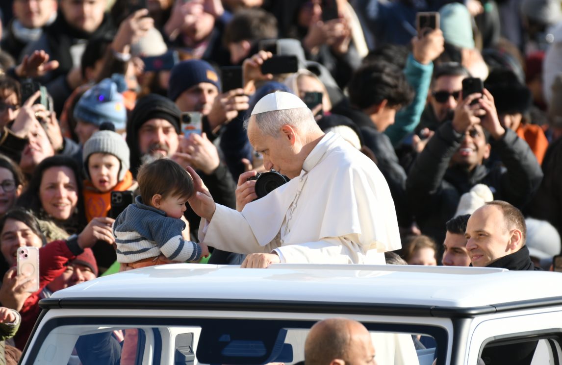 Leone XIV: “Scenari di guerra sconvolgono il pianeta”