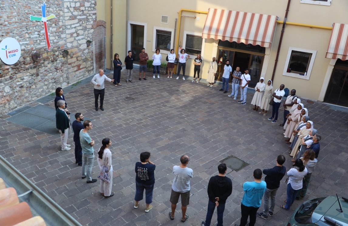 La missione per tutti nei volti di chi si mette in gioco