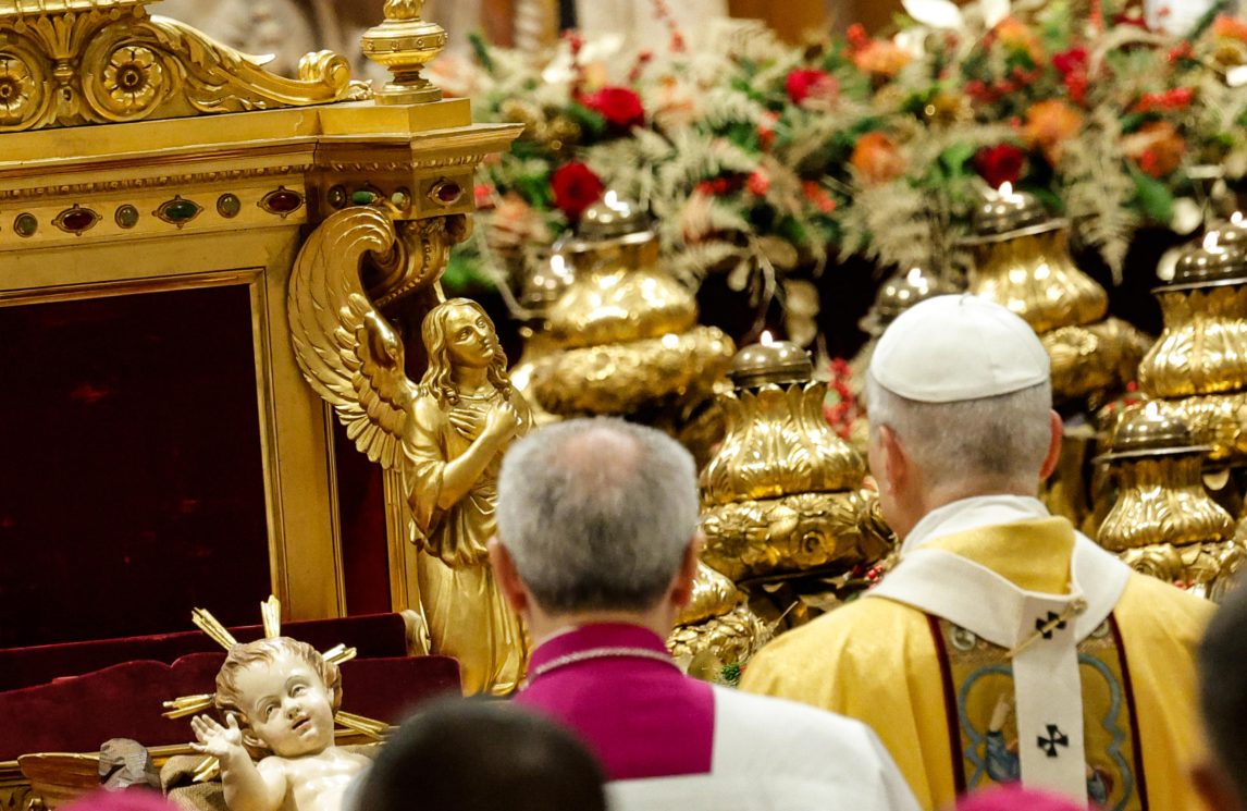 Leone XIV: “Per l'economia gli uomini sono merce, Dio rivela la dignità”