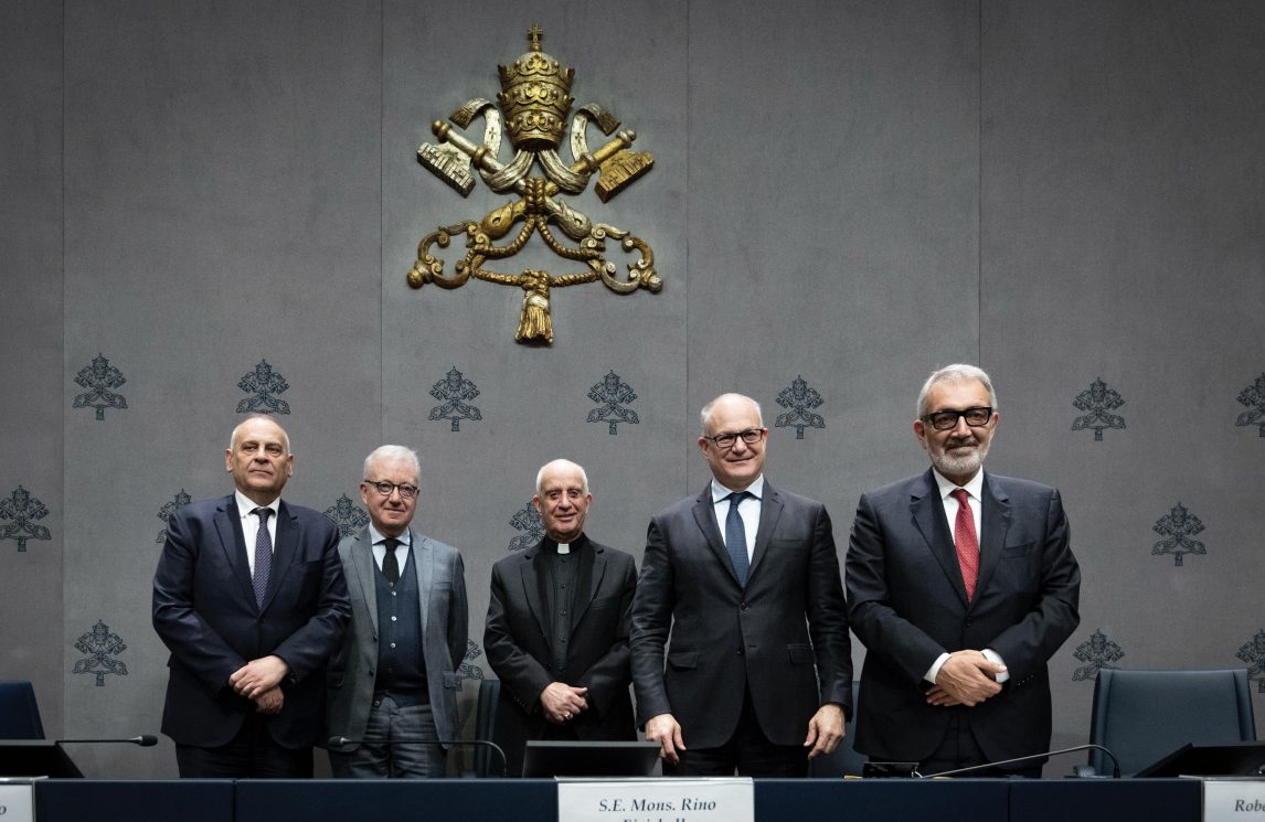 Oltre 33 milioni di pellegrini: “Record nei luoghi di preghiera”