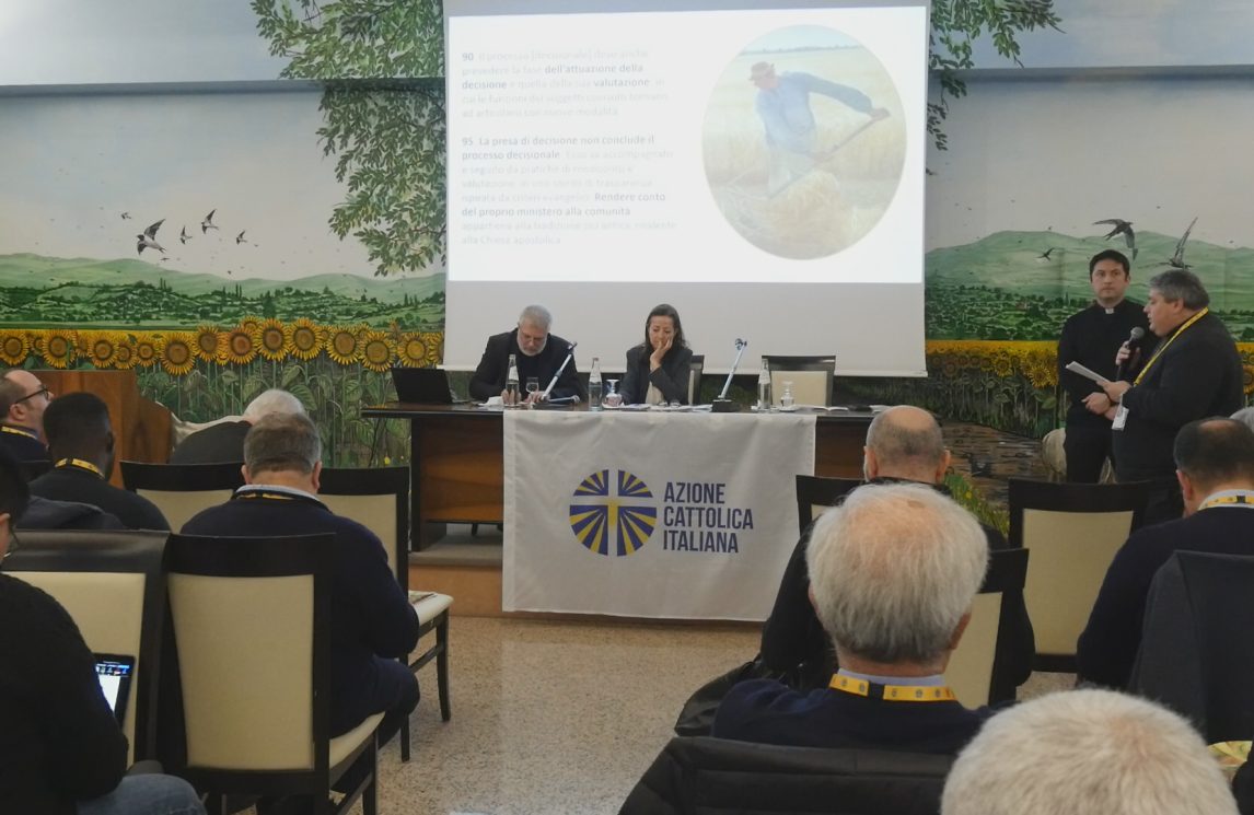 Gli assistenti ecclesiastici: “La sinodalità nasce dalla amicizia tra laici e preti”