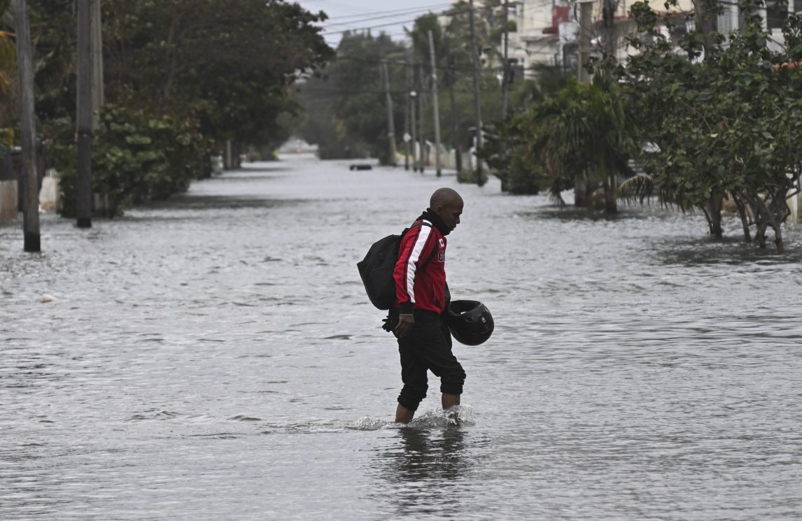 Rogelio Dean: “La gente è estenuata”
