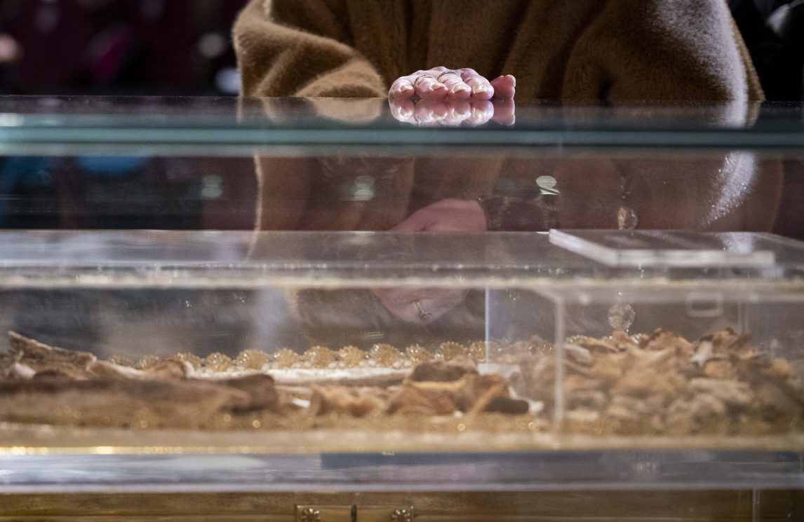 L’ostensione come lezione di leadership per il nostro tempo