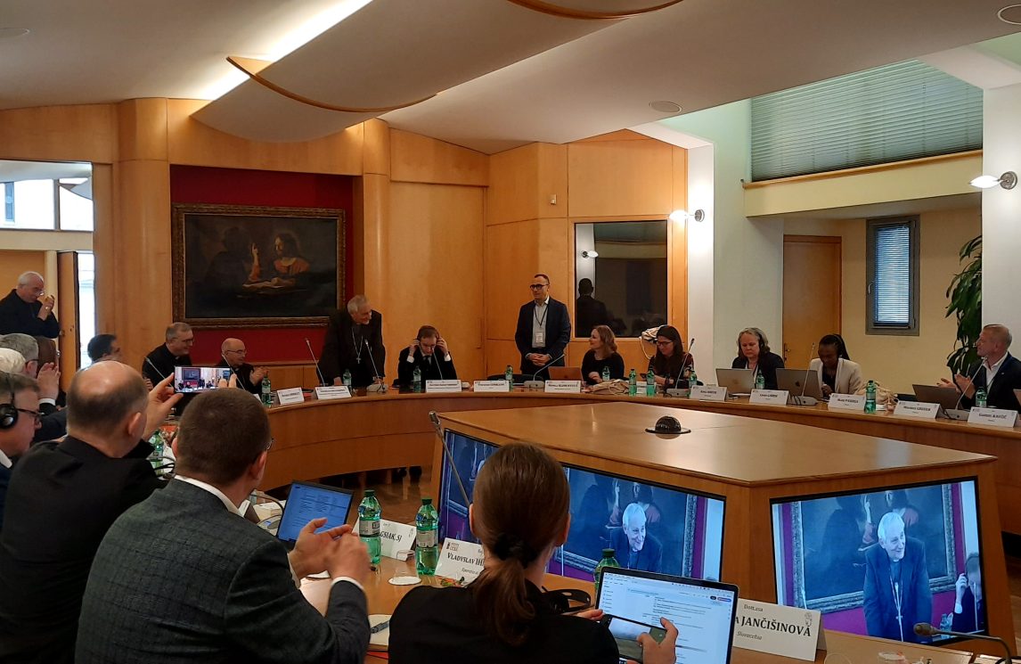 La sfida della Chiesa in Europa nell’era digitale