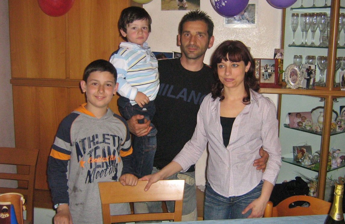 Familiari: 