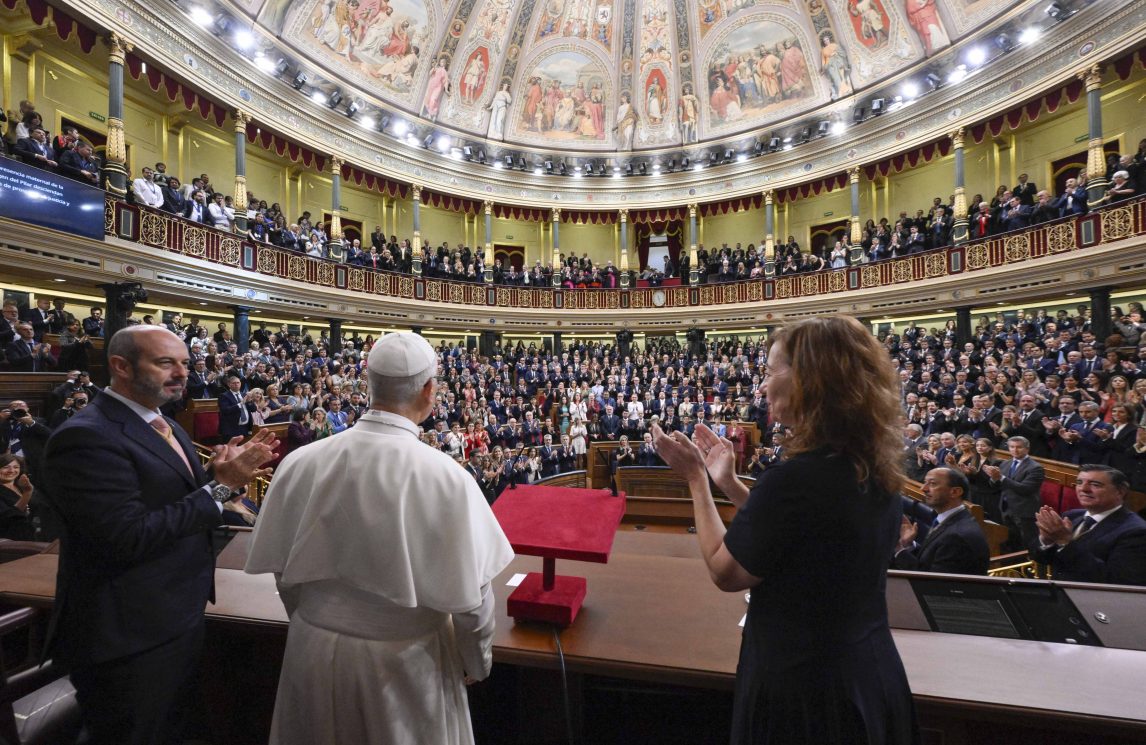“La pace nasce dal riconoscimento della persona, non dalla forza”