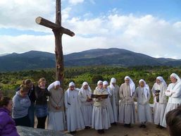 Evacuate anche le suore agostiniane del Monastero di Sotillo